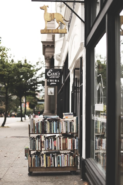 How to Showcase Your Books Effectively
